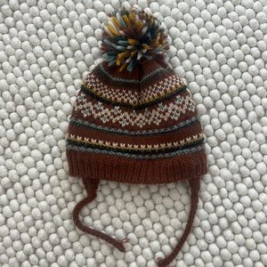 Zara hat